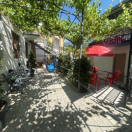 Guesthouse Saba بورجومي المظهر الخارجي الصورة